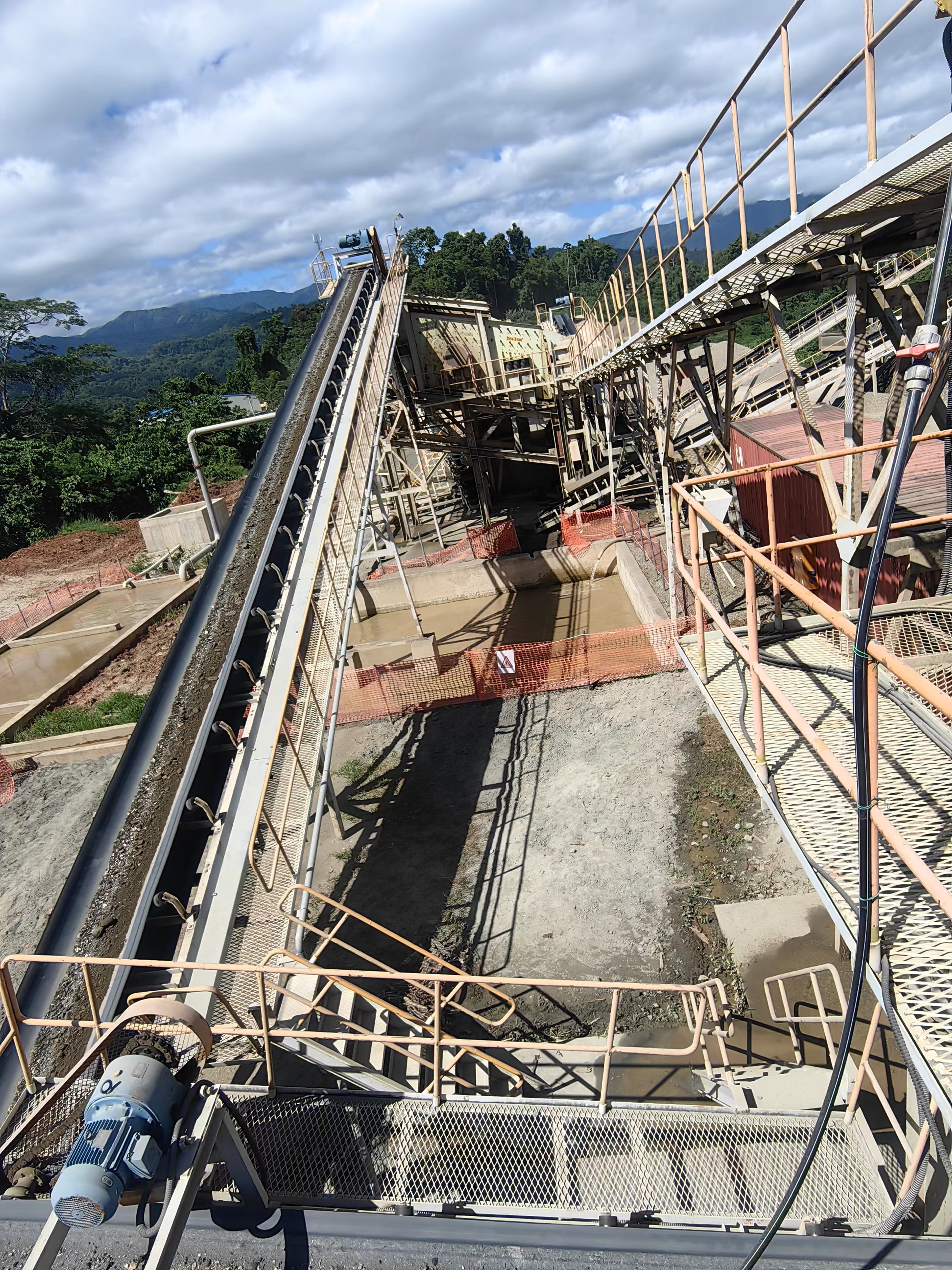 DTⅡ Fixed Belt Conveyor