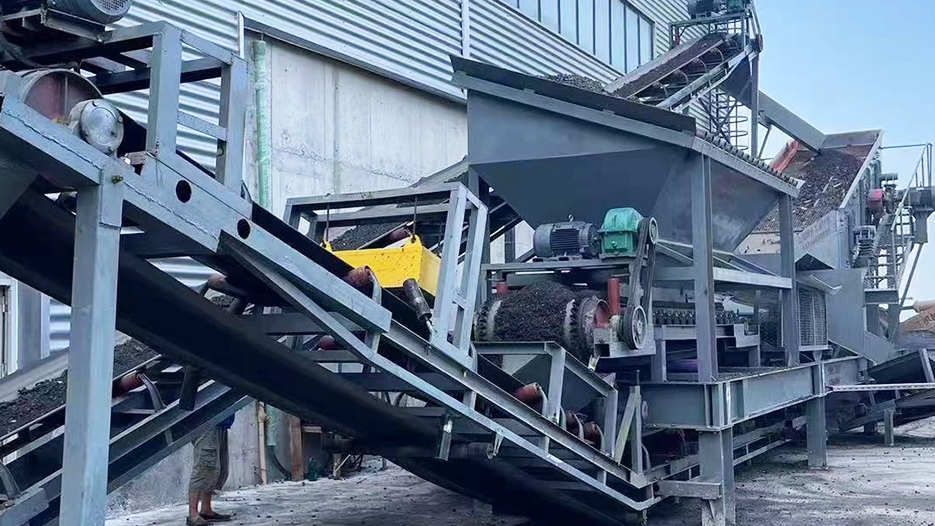 large-scale complete crushing and screening equipment 